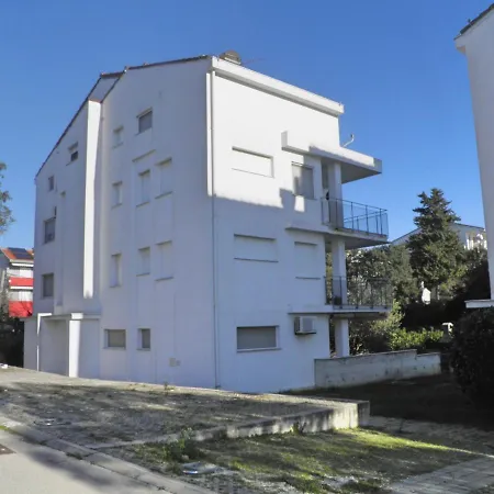 Daisy Apartament Petrčane