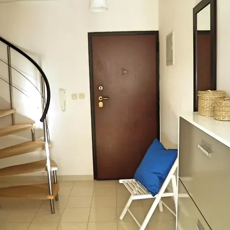 Daisy Apartment Petrcane